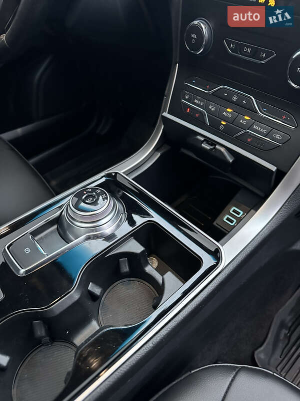 Внедорожник / Кроссовер Ford Edge 2020 в Киеве