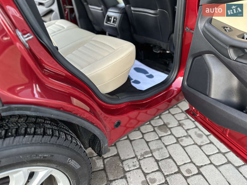 Позашляховик / Кросовер Ford Edge 2019 в Львові