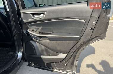 Внедорожник / Кроссовер Ford Edge 2017 в 