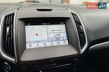 Внедорожник / Кроссовер Ford Edge 2015 в 
