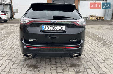 Внедорожник / Кроссовер Ford Edge 2015 в 