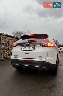 Внедорожник / Кроссовер Ford Edge 2016 в 