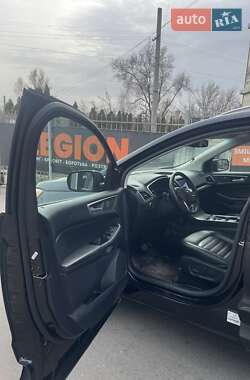 Внедорожник / Кроссовер Ford Edge 2020 в 