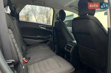 Внедорожник / Кроссовер Ford Edge 2019 в 