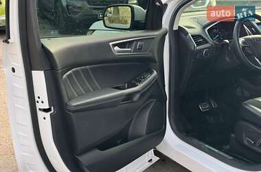 Внедорожник / Кроссовер Ford Edge 2018 в 