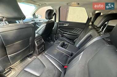 Позашляховик / Кросовер Ford Edge 2018 в 