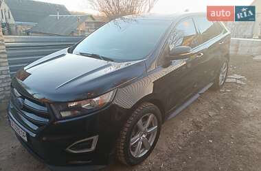 Внедорожник / Кроссовер Ford Edge 2016 в 