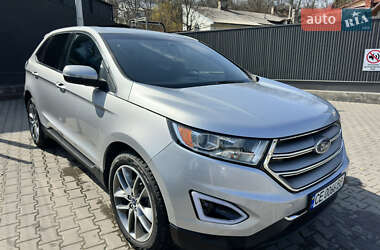 Внедорожник / Кроссовер Ford Edge 2017 в 