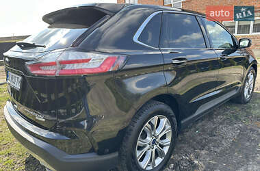 Внедорожник / Кроссовер Ford Edge 2019 в 