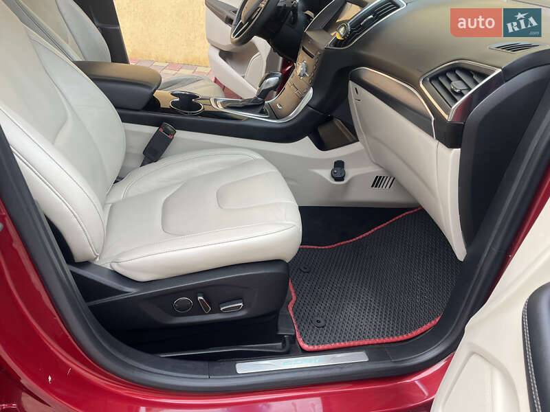 Позашляховик / Кросовер Ford Edge 2018 в Миргороді