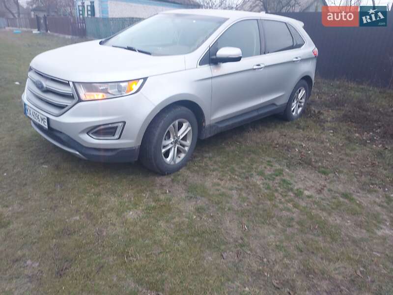 Позашляховик / Кросовер Ford Edge 2015 в Вільному