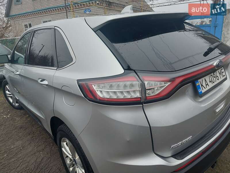 Позашляховик / Кросовер Ford Edge 2015 в Вільному