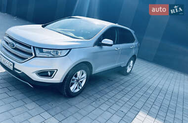 Внедорожник / Кроссовер Ford Edge 2017 в 
