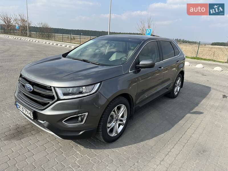 Позашляховик / Кросовер Ford Edge 2016 в Радивиліві