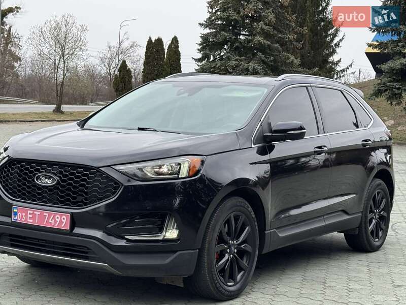 Позашляховик / Кросовер Ford Edge 2019 в Дубні