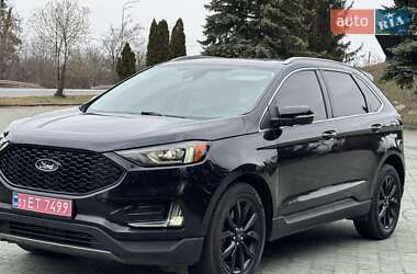 Внедорожник / Кроссовер Ford Edge 2019 в 