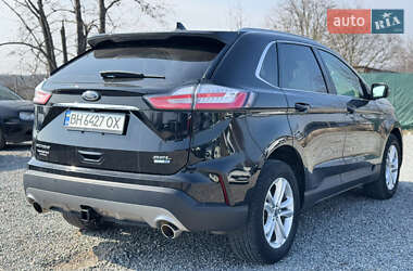 Внедорожник / Кроссовер Ford Edge 2018 в 
