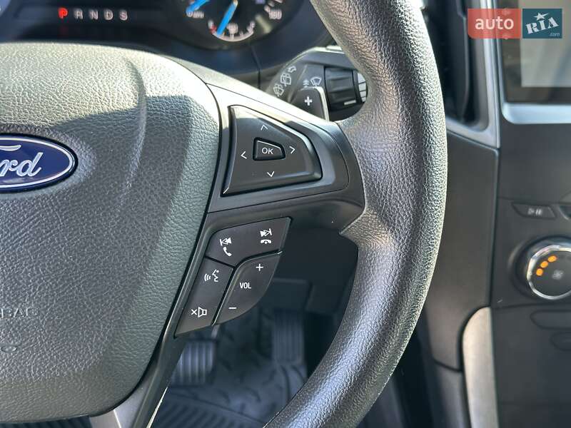 Внедорожник / Кроссовер Ford Edge 2018 в Киеве