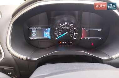 Внедорожник / Кроссовер Ford Edge 2016 в 