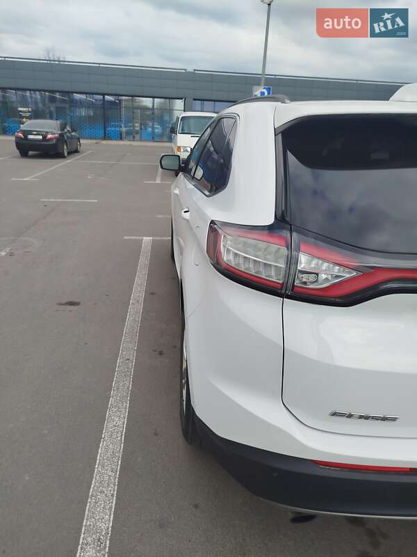 Внедорожник / Кроссовер Ford Edge 2016 в Киеве