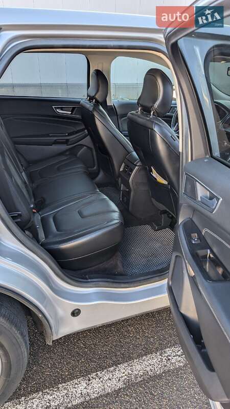 Внедорожник / Кроссовер Ford Edge 2017 в Хмельнике
