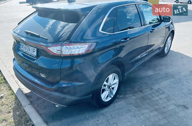 Позашляховик / Кросовер Ford Edge 2017 в 