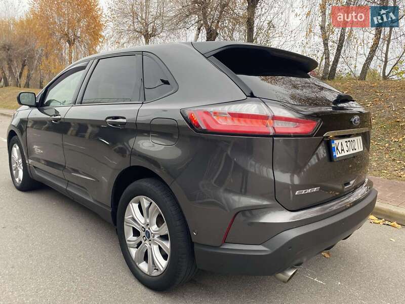 Позашляховик / Кросовер Ford Edge 2019 в Києві