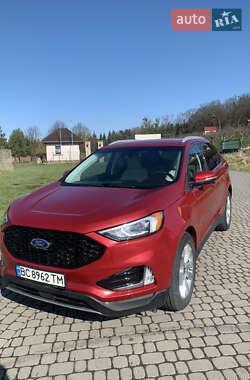 Внедорожник / Кроссовер Ford Edge 2019 в 