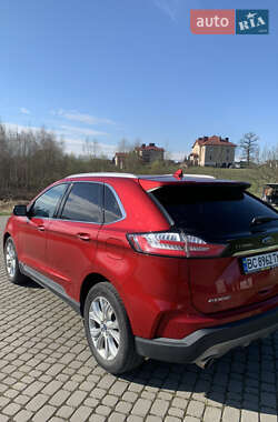 Внедорожник / Кроссовер Ford Edge 2019 в 