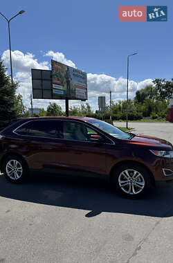 Внедорожник / Кроссовер Ford Edge 2015 в 