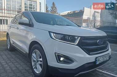 Позашляховик / Кросовер Ford Edge 2016 в 