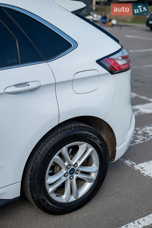 Внедорожник / Кроссовер Ford Edge 2019 в Ровно