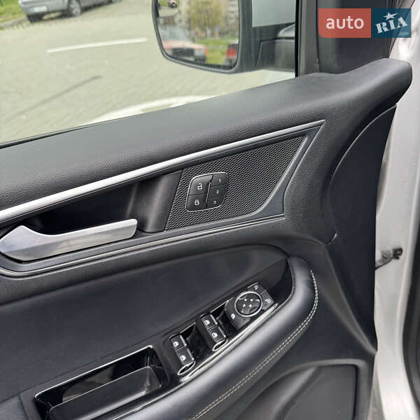 Позашляховик / Кросовер Ford Edge 2018 в Києві фото 39 Позашляховик / Кросовер Ford Edge 2018 в Києві