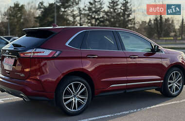 Внедорожник / Кроссовер Ford Edge 2019 в 