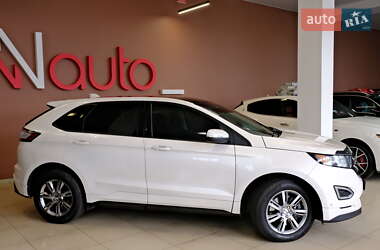 Внедорожник / Кроссовер Ford Edge 2017 в 