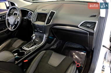 Внедорожник / Кроссовер Ford Edge 2017 в 