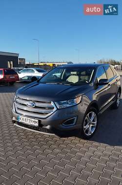 Позашляховик / Кросовер Ford Edge 2018 в 