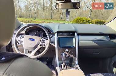 Внедорожник / Кроссовер Ford Edge 2013 в 