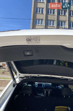 Внедорожник / Кроссовер Ford Edge 2019 в 