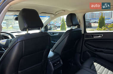 Внедорожник / Кроссовер Ford Edge 2020 в 