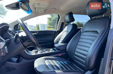 Внедорожник / Кроссовер Ford Edge 2020 в 