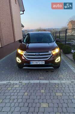 Внедорожник / Кроссовер Ford Edge 2016 в 