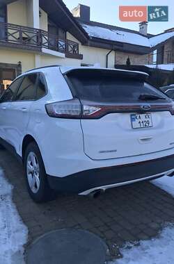 Внедорожник / Кроссовер Ford Edge 2015 в 