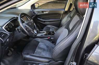 Внедорожник / Кроссовер Ford Edge 2016 в 