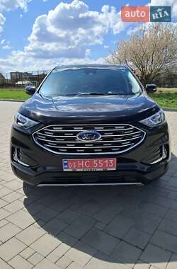 Внедорожник / Кроссовер Ford Edge 2021 в 