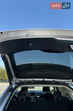Внедорожник / Кроссовер Ford Edge 2018 в 