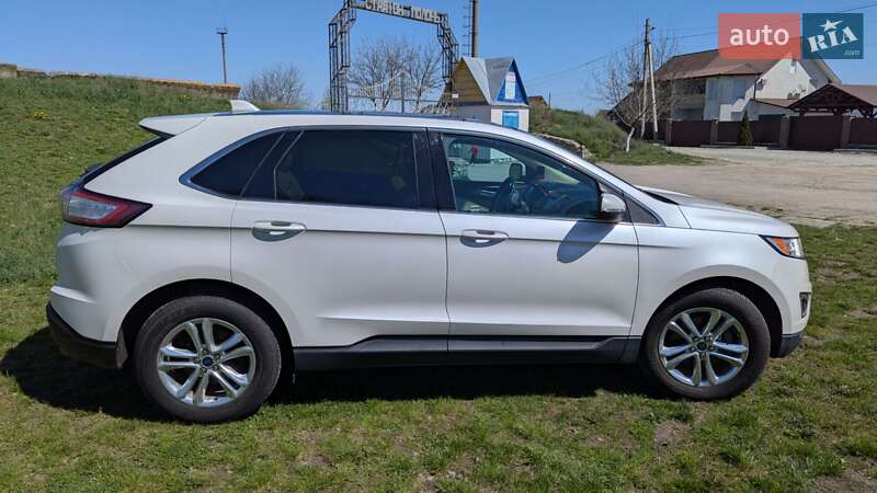 Внедорожник / Кроссовер Ford Edge 2015 в Полонном