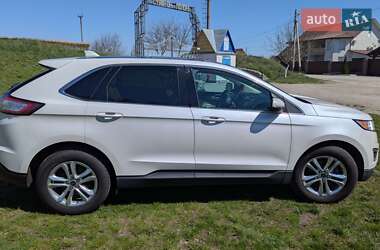 Внедорожник / Кроссовер Ford Edge 2015 в 