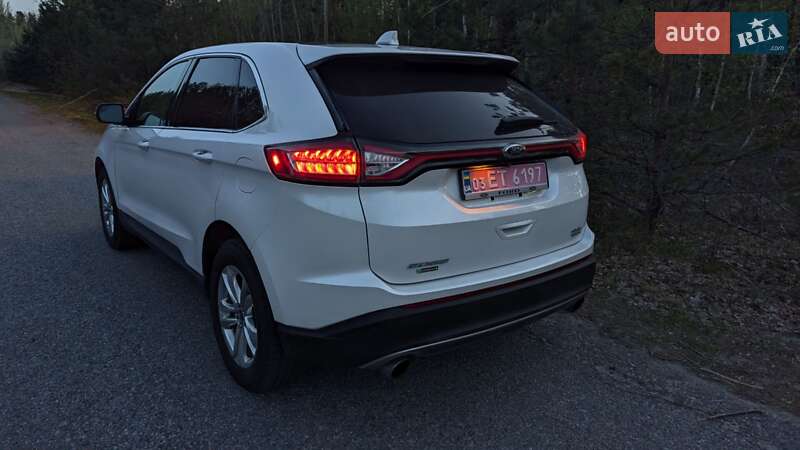 Внедорожник / Кроссовер Ford Edge 2015 в Полонном