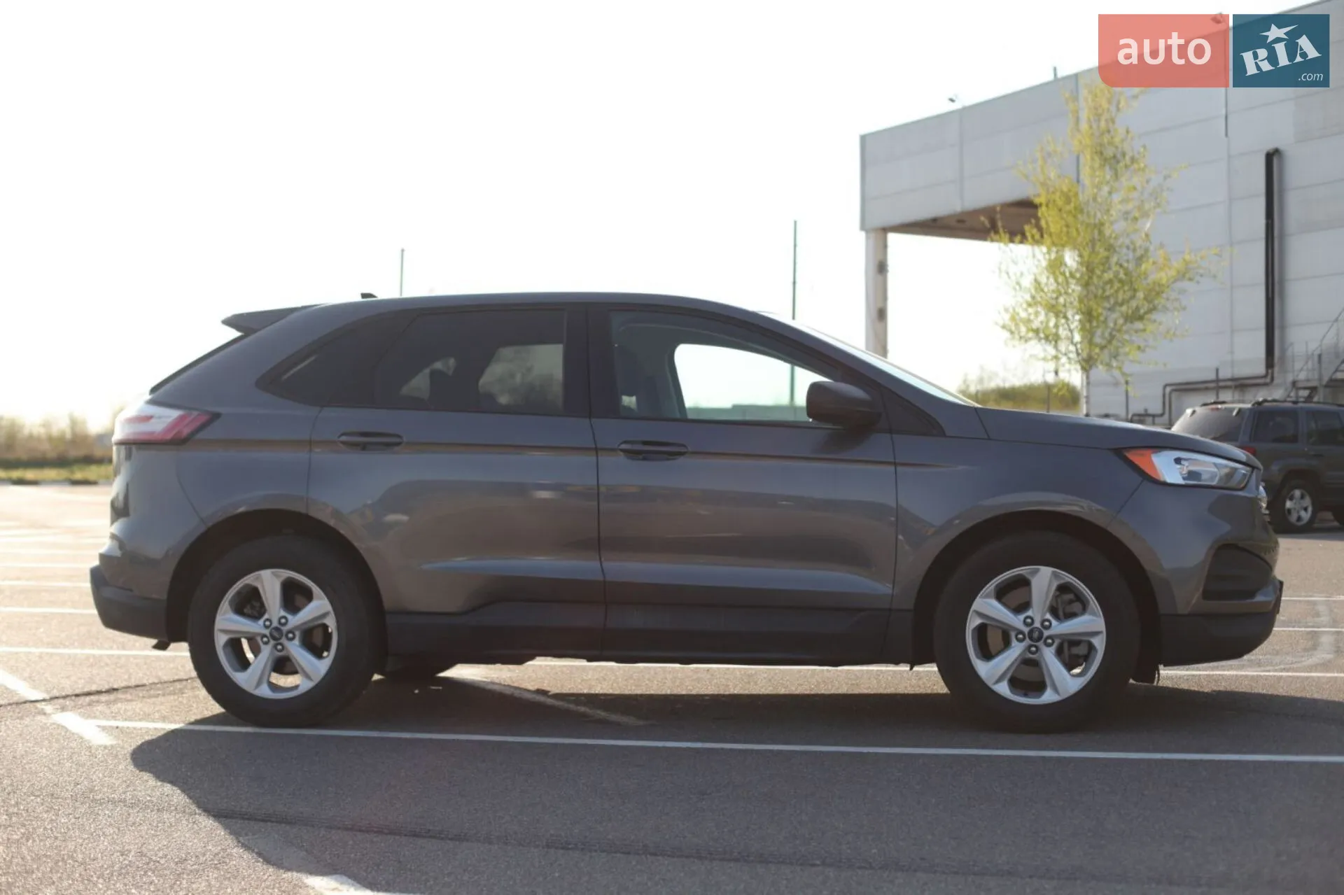 2021 Ford Edge - мініатюра 4